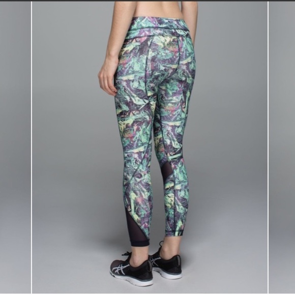 Lululemon athletica Multicolor Mesh Details Inspire Tight II Leggings Size 6 - Picture 3 of 11